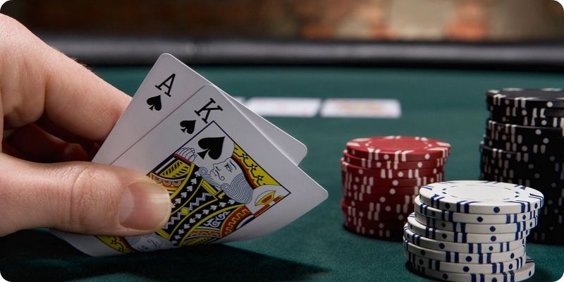 Các biến thể hấp dẫn tại luật chơi Poker và trò chơi Poker TG88